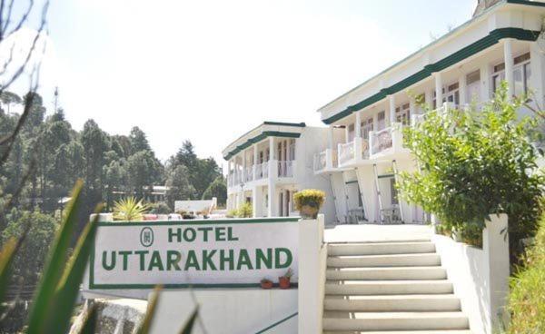 Uttarakhand Resort Kausani Exterior photo