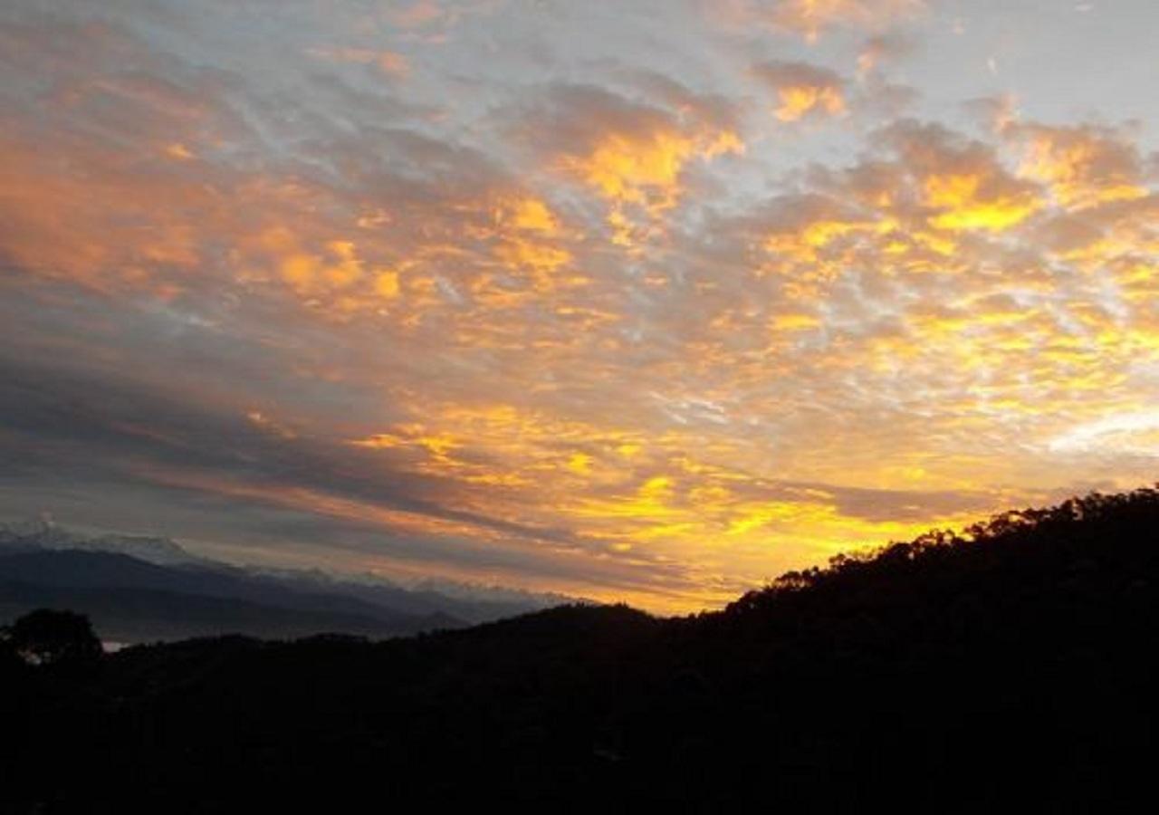 Uttarakhand Resort Kausani Exterior photo